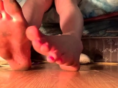 Foot fetish Close up feet and toes tease